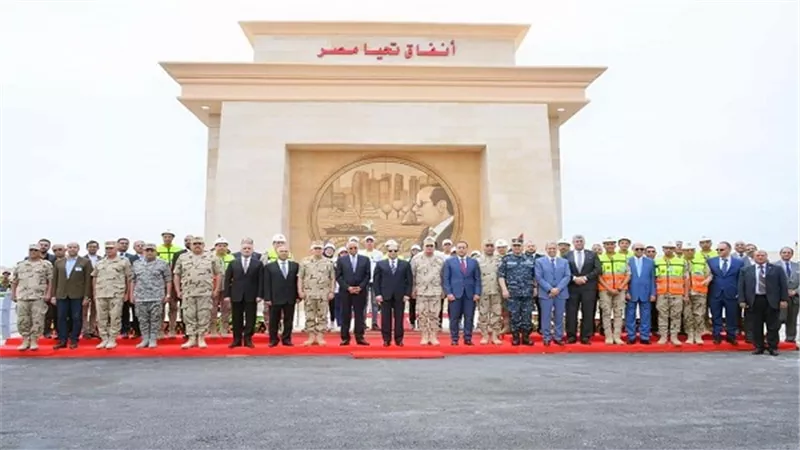 الرئيس يفتتح عدد من المشروعات التنموية الكبرى بوسط سيناء والإسماعلية