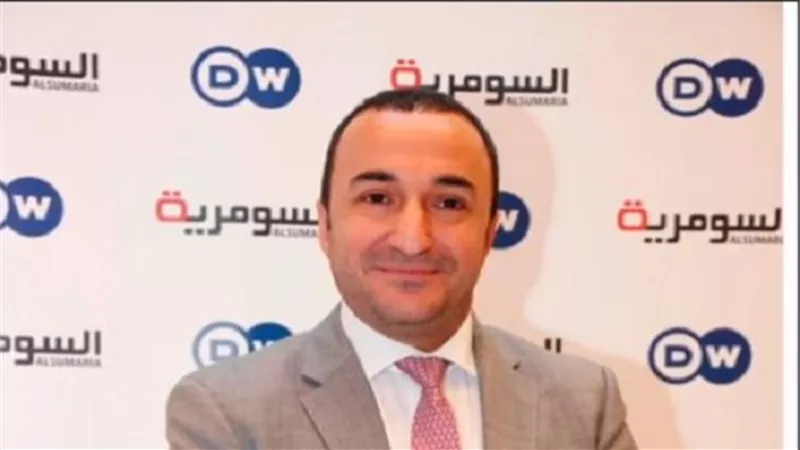 عمار طلال يعلن عن إصدار كتابين بعنوان 