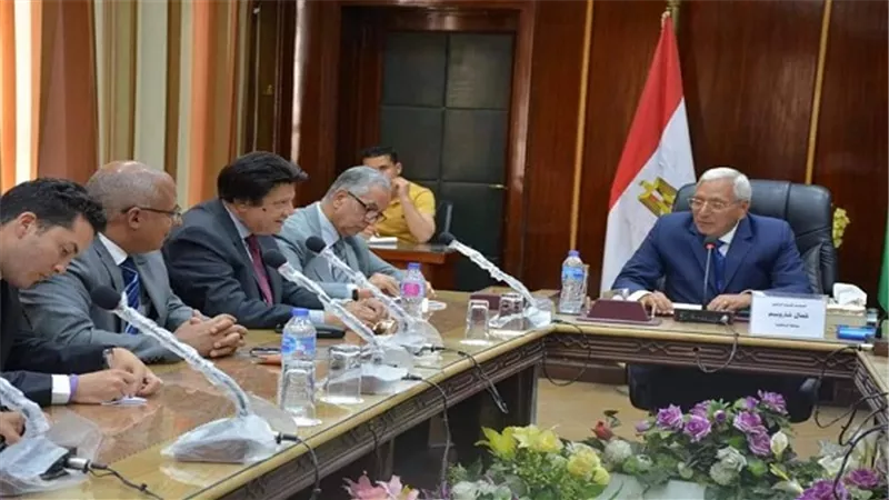 محافظة الدقهلية.. لجنة لاستلام 4 مراسي للأتوبيس النهري خلال 10 ايام