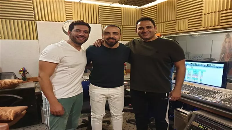 عماد كمال بين 