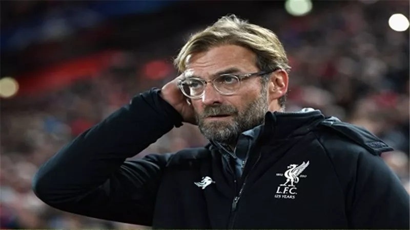 مدرب ليفربول يوجه رسالة قاسية للجماهير الإنجليزية