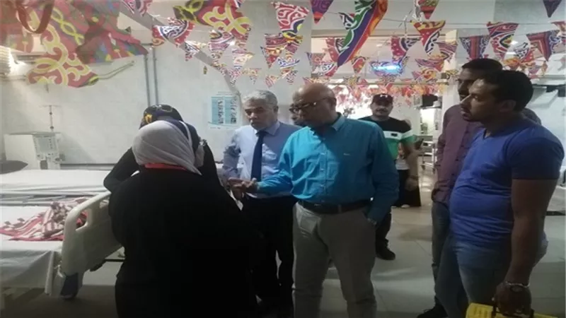 بالصور.. وكيل صحة السويس يتفقد مبني الكلي والعناية المركزة بالمستشفي العام
