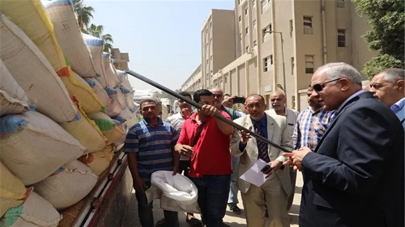 محافظ الجيزة: توريد 106 ألف طن أقماح حتى الان ومتابعة يومية لأعمال التوريد