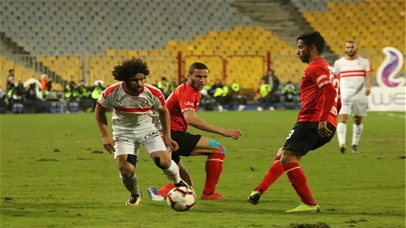 رئيس الزمالك يهدد بالانسحاب من الدوري بسبب الأهلي