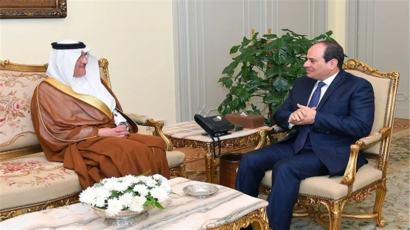  الرئيس السيسي يستقبل سفير المملكة العربية السعودية بالقاهرة