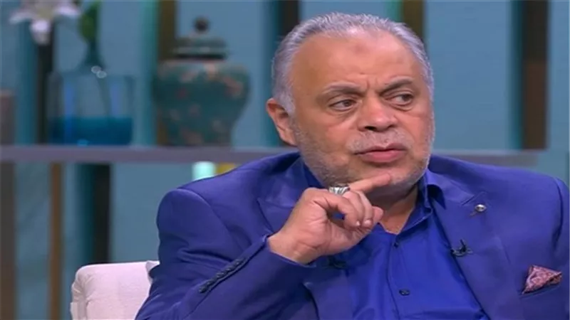 اشرف زكى حزين لغياب عادل امام والفخرانى ويسرا وليلى علوى هذا العام 