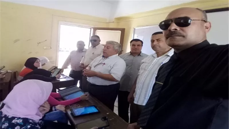 بالصور.. النظام الألكتروني يثبت نجاحه في اللغة الفرنسية بامتحانات الصف الأول الثانوي بالدقهليه