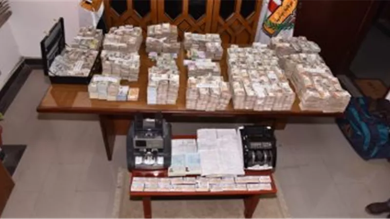 ضبط قضايا تهرب ضريبى بقيمة 736 مليون جنيه خلال أسبوع