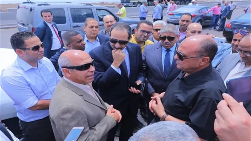 وزير النقل يواصل جولته التفقدية بمحافظة الاسكندرية 