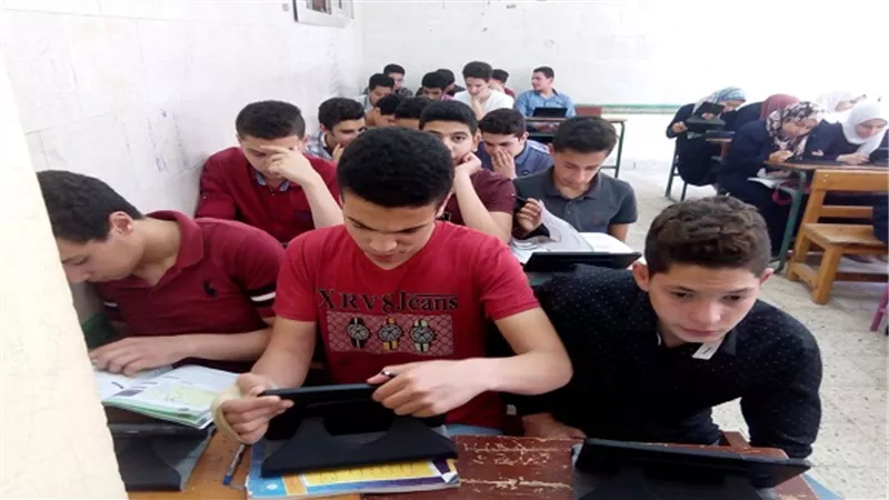 اجتياز إمتحان الجغرافيا الكترونياً بنجاح لطلاب الصف الأول الثانوي بالدقهليه 