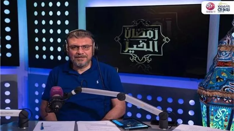 عمرو الليثى يستجيب لمناشدة ام ويقدم جهاز عروسة برمضان الخير على نجوم fm 