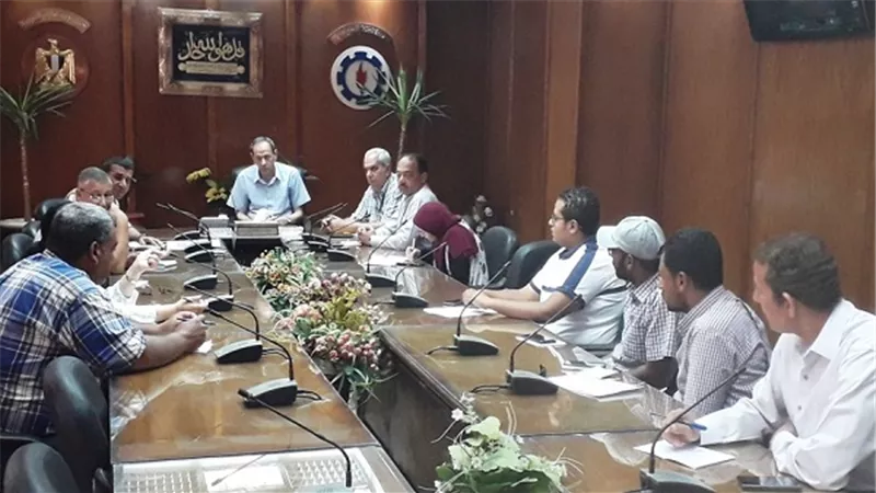 زيادة معدلات التنفيذ للانتهاء من أعمال التطوير بطريق السويس الادبية