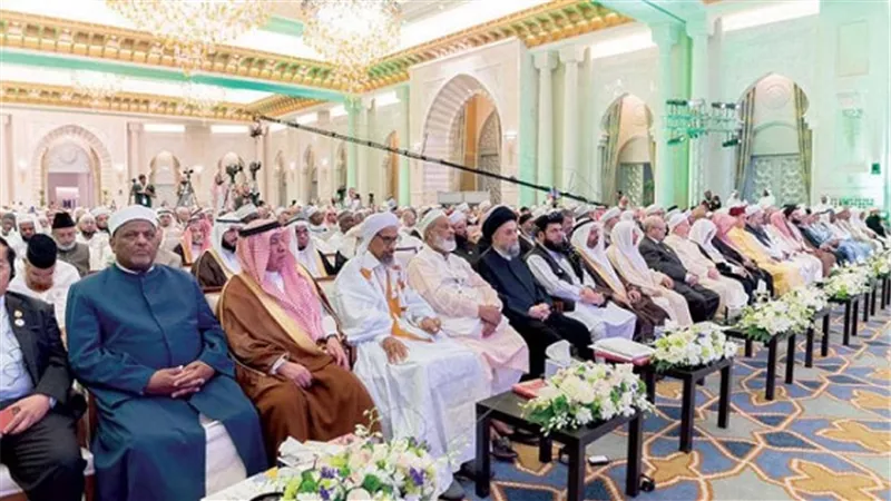 1200 شخصية إسلامية يطلقون 