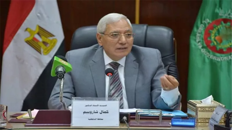 محافظ الدقهلية.. لمسئولي العربية للتصنيع ضرورة الالتزام بمواعيد الانتهاء من تنفيذ المشروعات والالتزام بالبرنامج الزمني