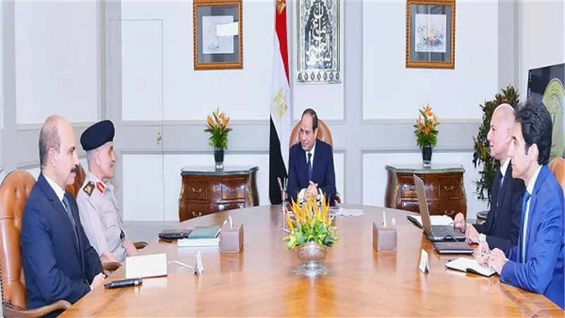 الرئيس السيسي يعقد اجتماعاً لبحث الموقف التنفيذي لصندوق تكريم الشهداء والمصابين