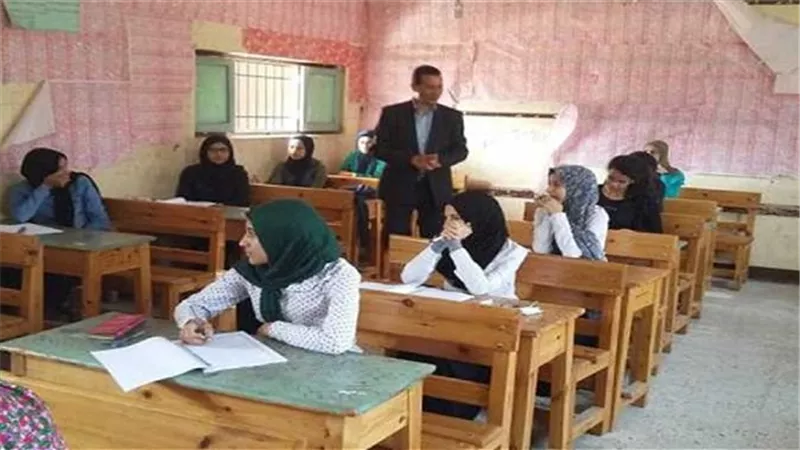 طلاب الثانوية العامة يؤدون امتحانات الأحياء والديناميكا والفلسفة والمنطق في خامس أيام الامتحانات