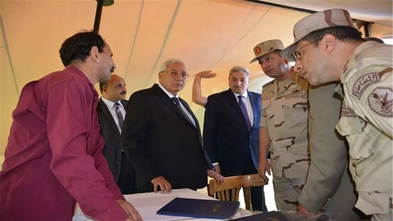 محافظ الدقهلية يتفقد معسكر الايواء بنادي طلخا الرياضي 