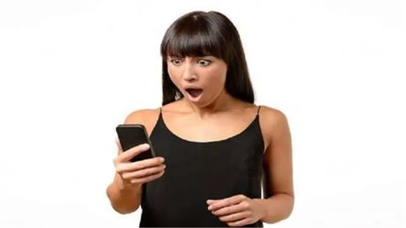 حمله الآن.. تطبيق يجول النساء لعاريات