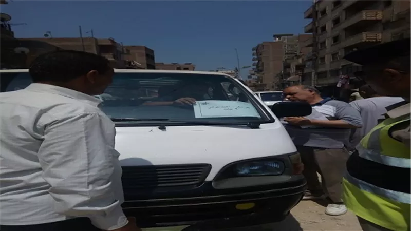 رئيس مدينة كفر شكر يتابع تطبيق تعريفه الركوب وضبط أي مخالفة