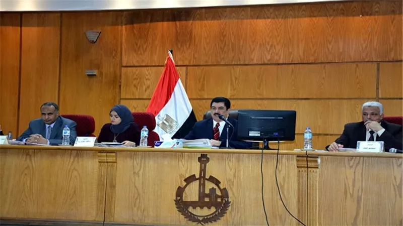 محافظ القليوبية.. يستعرض ماتم انجازه خلال الفترة الماضية ويستمع للمشكلات خلال المجلس التنفيذي للمحافظة  