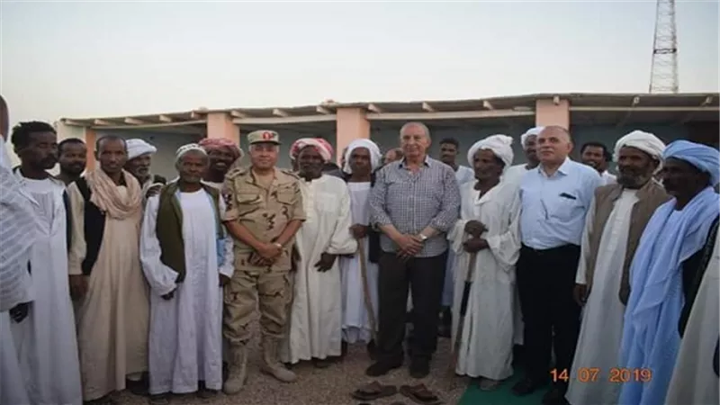عبد الله وعبد العاطي يفتتحان حاجز توجيه عرب صالح بمنطقة برانيس