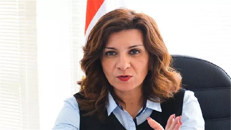 وزيرة الهجرة تشكر وزير التعليم العالي لحل مشكلة طلاب 