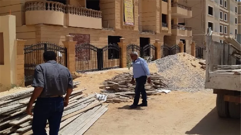 إيقاف اعمال مباني مخالفة بزهراء المعادى