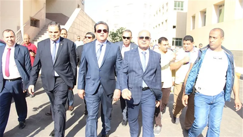 وزير التعليم العالي يفتتح منشآت ومشروعات تعليمية وبحثية جديدة بجامعة كفرالشيخ