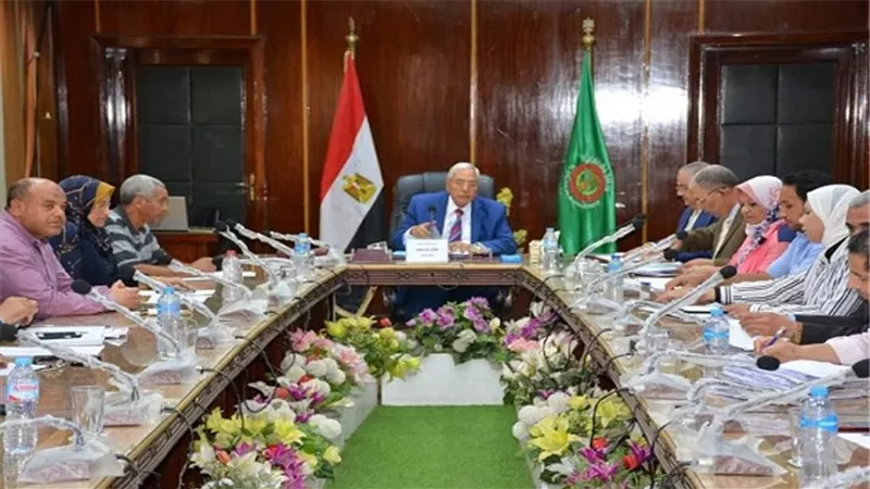 محافظ الدقهلية.. اجتماع دعم وتطوير الزراعات الغذائية 