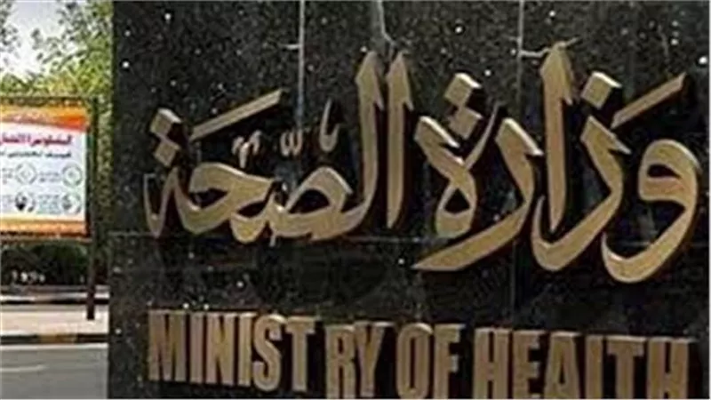بروفيسور مصري عالمي يجري جراحات متقدمة تطوعاً بمستشفى الرمد ببورسعيد