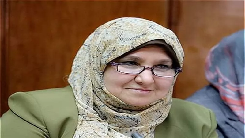 تعليم السويس لمديرى المدارس: رجاء قبول شهادات الميلاد دون النظر لتواريخ صدورها