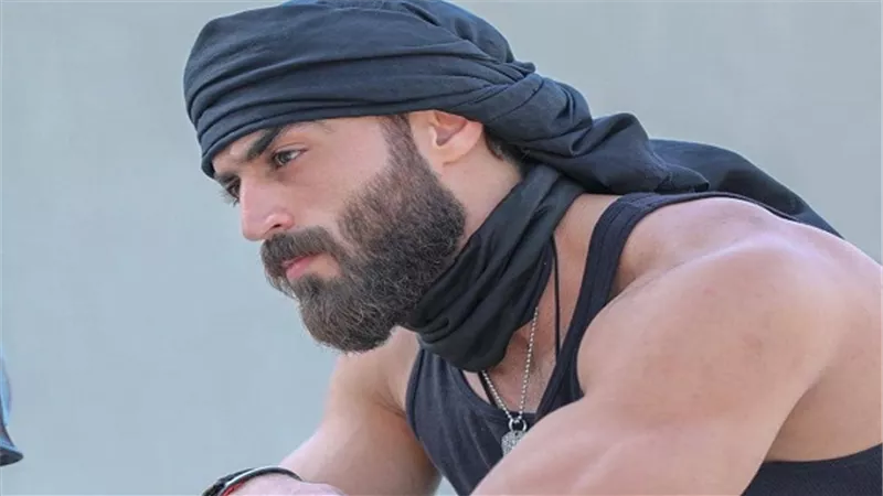 مصر تكرم أحمد الحبسي راقص اليولة الإماراتي الشهير منتصف أغسطس