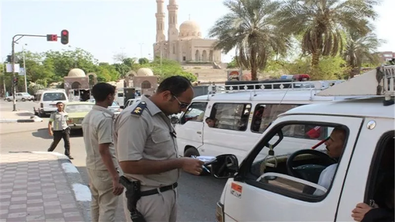 ضبط 551 مخالفة مرورية بسوهاج