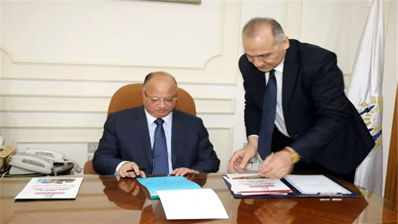 محافظ القاهرة: النزول بدرجة الحد الأدنى لتنسيق القبول الصف الاول  بالثانوي العام للناجحين بالشهادة الاعدادية