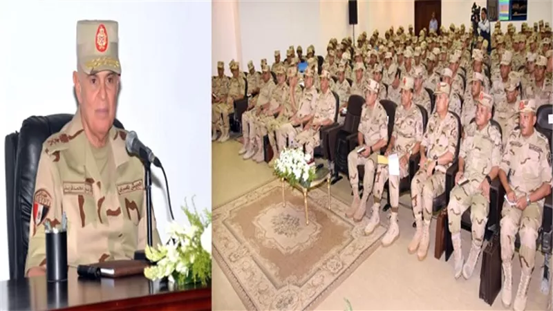 الفريق محمد فريد يشهد المشروع التكيكى بجنود 