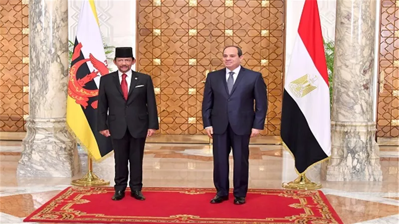الرئيس السيسي يستقبل سلطان بروناي بقصر الاتحادية