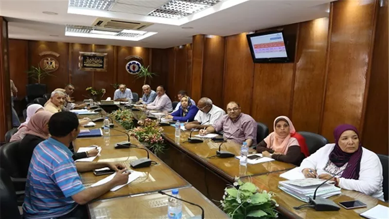أستمرار متابعة أعمال لجان تقنين أراضي الدولة بالسويس
