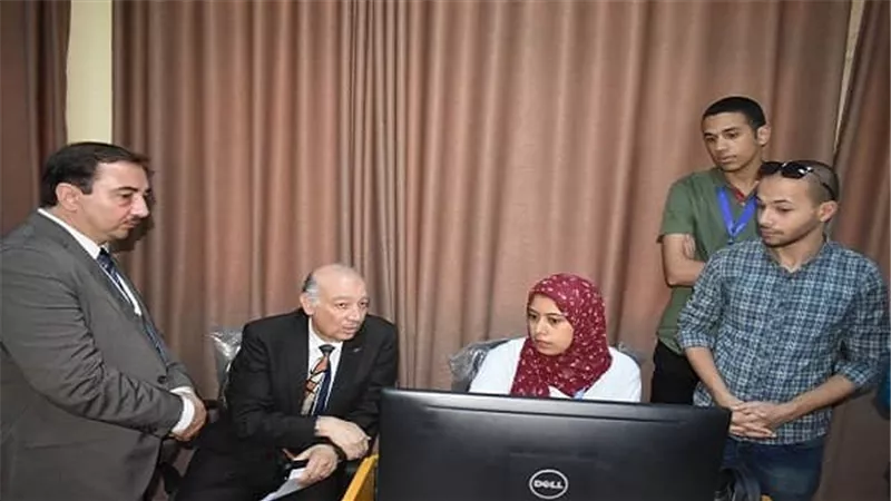 جامعة الفيوم تستقبل لجنة التعلم المدمج بالمجلس الأعلى للجامعات