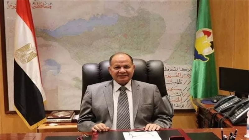 حملات مكثفة على المنشآت والأنشطة السياحية على ساحل بحيرة قارون