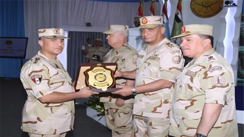 الفريق أول محمد زكي يفتتح المرحلة النهائية من مشروع تطوير النظام الإشاري لقوات حرس الحدود