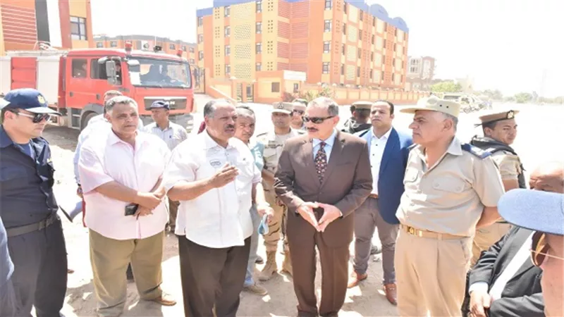 محافظ أسيوط يشهد البروفة النهائية للتدريب الميداني على إدارة مخاطر السيول 