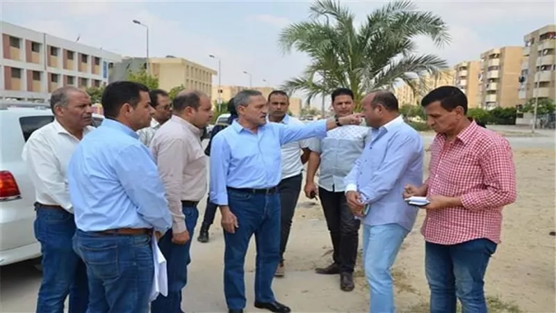 محافظ الاسماعيلية على رأس حملة مكثفة لتنفيذ أعمال تطوير ورفع كفاءة جميع الشوارع بمدينة المستقبل السكنية
