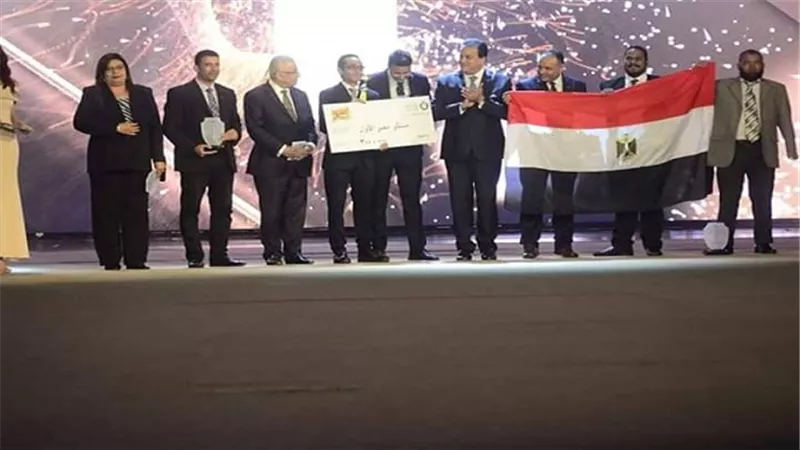 ابتكار جديد بجامعة بنها .. أغلفة ذكية للكشف على جودة المنتجات الغذائية