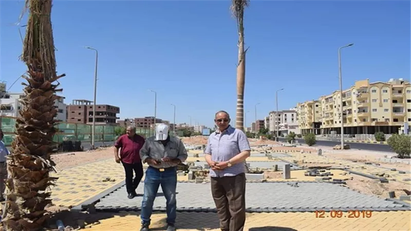 محافظ البحر الأحمر يتابع أخر مستجدات ممشي شارع الحجاز