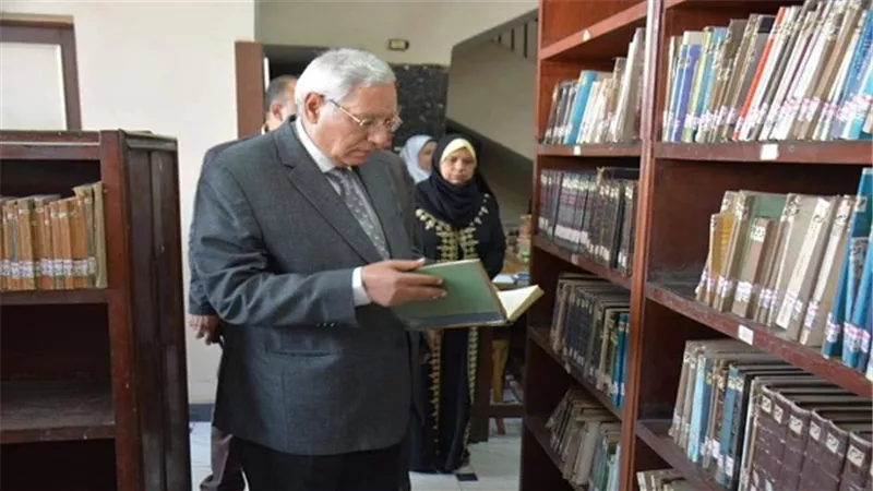 بالصور... شاروبيم في جولة بمكتبة المنصورة 