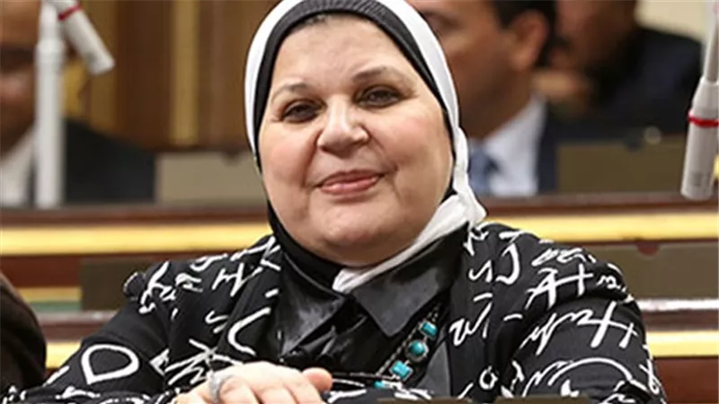 برلمانية تطالب وزارة القوى العاملة بضمان حقوق مواطن مصري توفي في الكويت