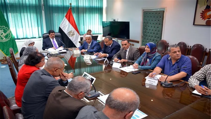 مرزوق يتابع مشروع تحديث المخطط الإستراتيجي العام لمدينة بنها لتحقيق أهداف التنمية المستدامة ٢٠٣٠