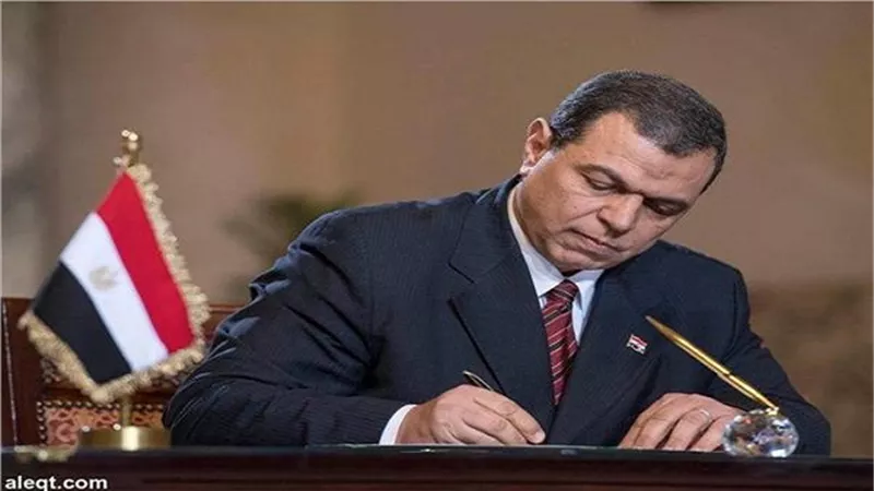 صرف علاوة 10% من الأجر الأساسي لـ 9550 عاملا بالاسماعيلية