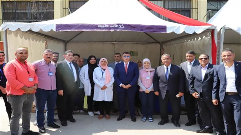 رئيس جامعة عين شمس يؤكد: نولي اهتماما واسعا بالأنشطة الطلابية