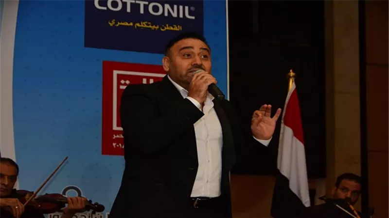 بالصور.. مجد القاسم  يقدم أغنية سورية في حفل تكريم النوابغ السورية